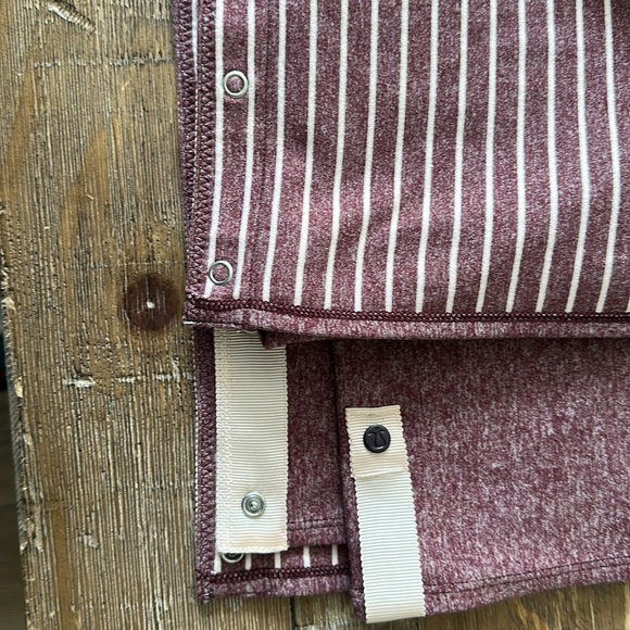 Lululemon Vinyasa Scarf - Picture 4 of 8